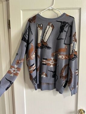 Women’s Western Motif Crewneck Sweater - Gray & Brown